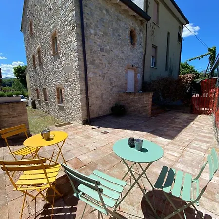 Guest house La Casetta Varano de' Melegari
